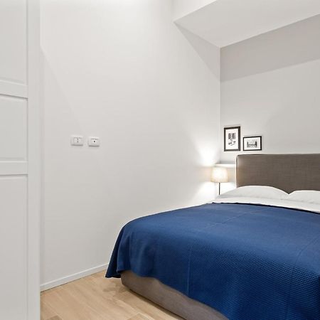 Piazza Maggiore White Apartment Болонья Экстерьер фото