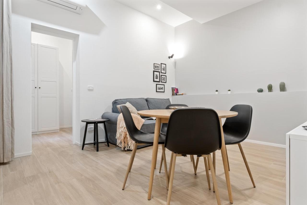 Piazza Maggiore White Apartment Болонья Экстерьер фото