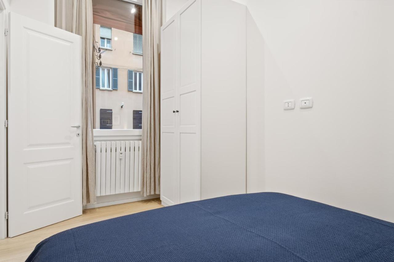 Piazza Maggiore White Apartment Болонья Экстерьер фото
